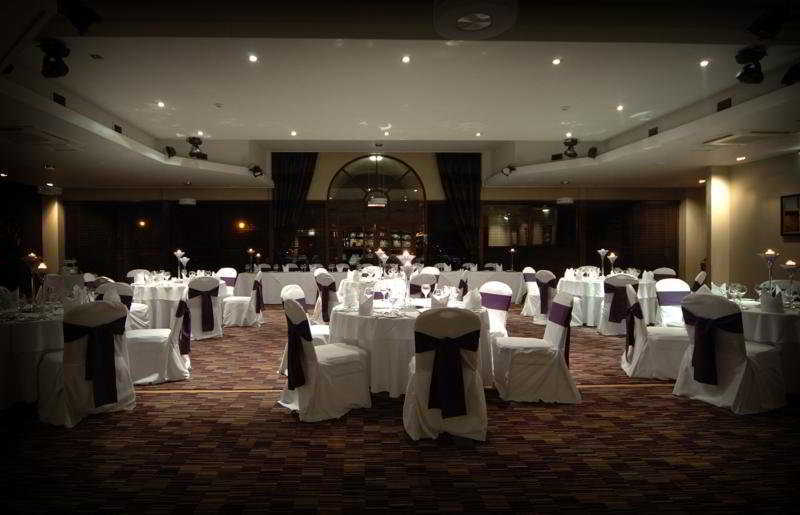 Dean Park Hotel Кърколди Екстериор снимка
