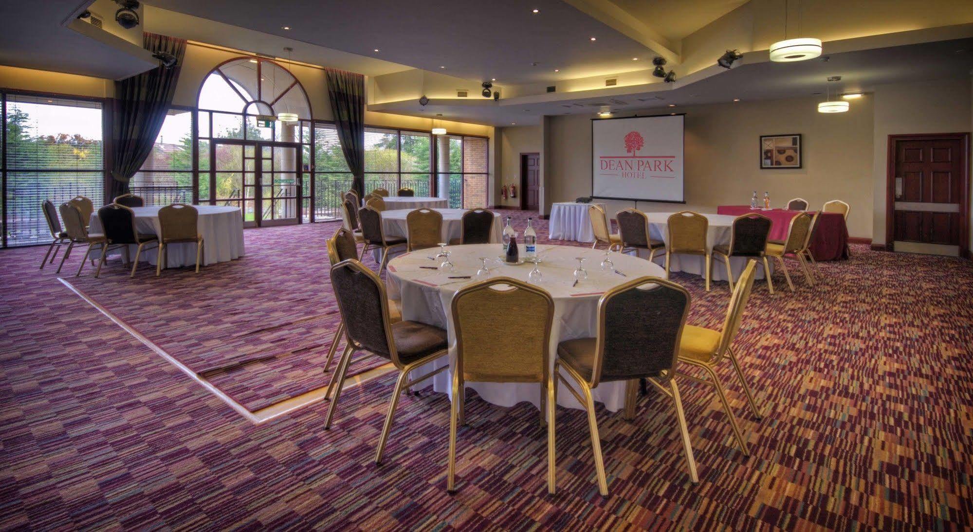 Dean Park Hotel Кърколди Екстериор снимка